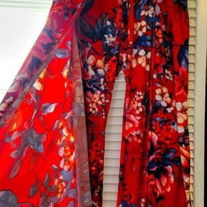 Hot Kiss open leg floral pants. Size large